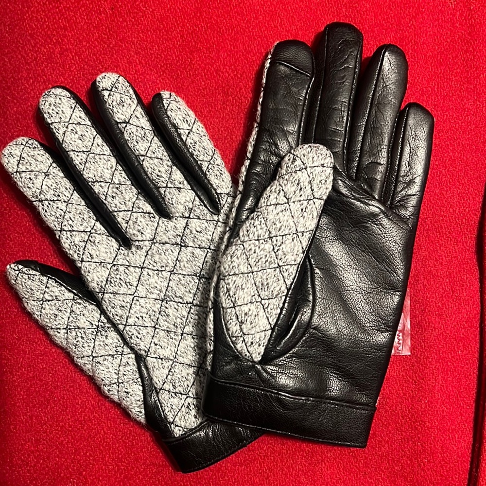 Black leather and gray wool fully lined gloves SZ Small NWT